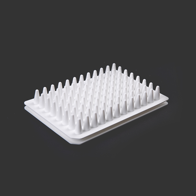 PCR-platen met 96 putjes zonder rand